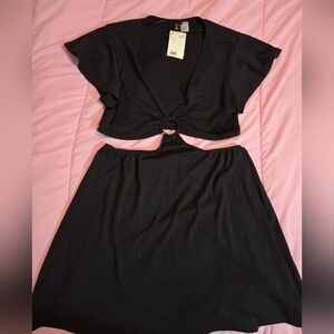 H&M CUT OUT BLACK DRESS SIZE MEDIUM